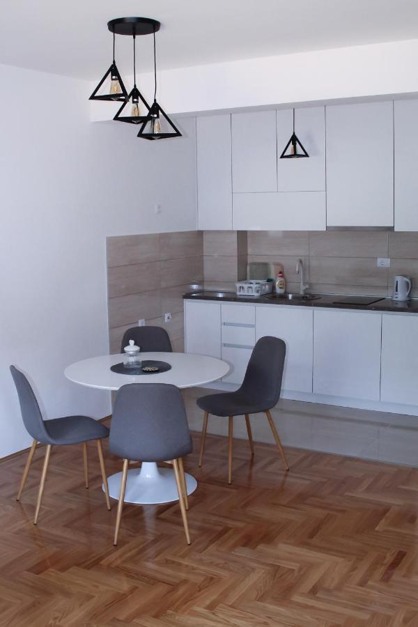 Apartman Vukovic Τρέμπινιε Εξωτερικό φωτογραφία